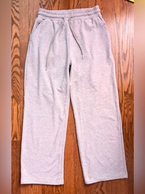 Bloom Seasons Light Beige Sweat Pants Size Small NWOT